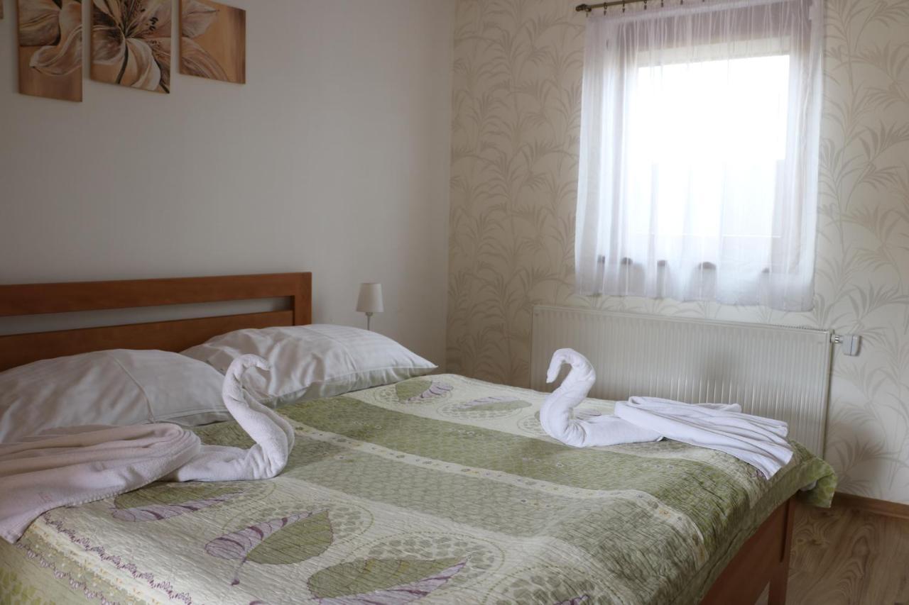 Penzion Anesis - Studia Turčianske Teplice Buitenkant foto