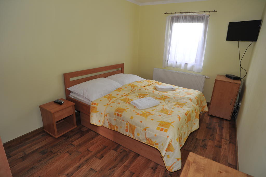 Penzion Anesis - Studia Turčianske Teplice Kamer foto